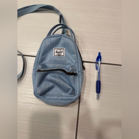 Herschel Nova Cross shoulder mini backpack - Picture 5 of 7